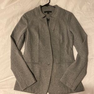 Grey women’s sports coat/blazer/suit top